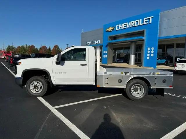 2025 Chevrolet Silverado 3500HD Work Truck