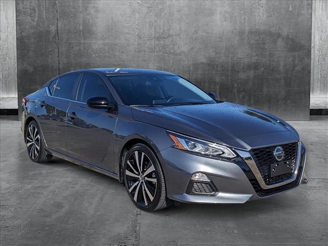 2022 Nissan Altima SR FWD