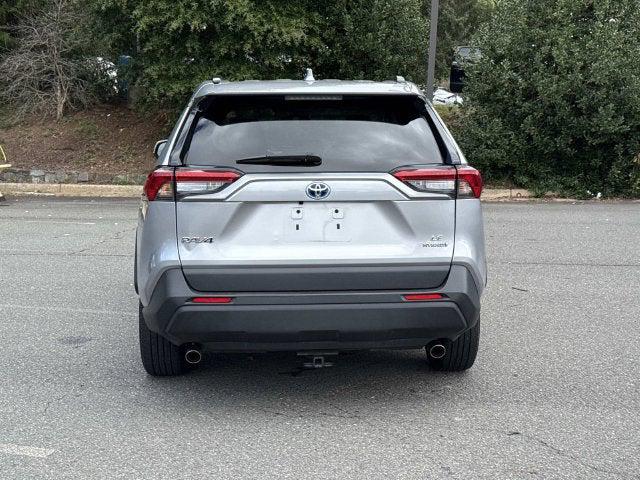 2022 Toyota RAV4 Hybrid LE 2022 Toyota RAV4 Hybrid LE