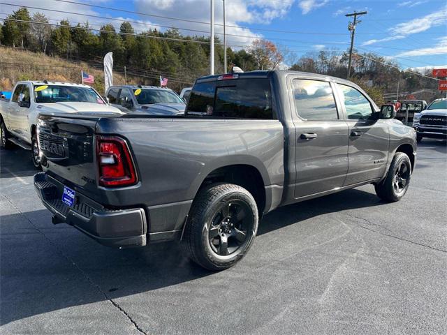 2025 RAM Ram 1500 RAM 1500 TRADESMAN CREW CAB 4X4 57 BOX