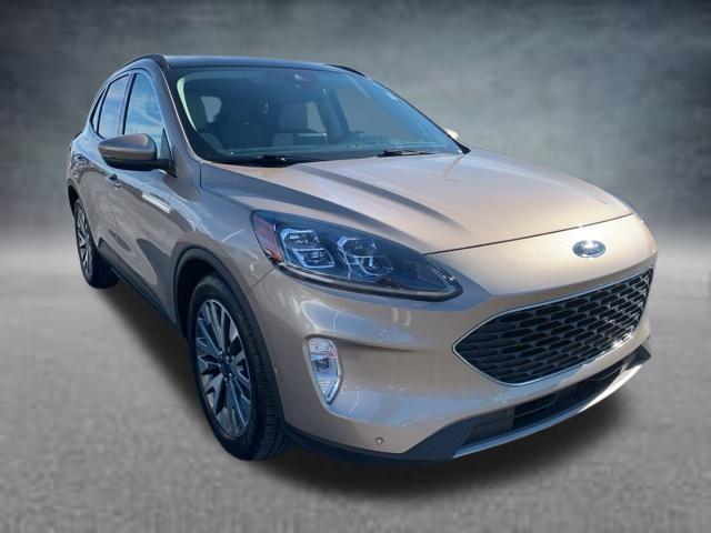 2020 Ford Escape Titanium Hybrid