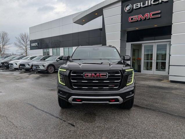 2025 GMC Yukon 4WD AT4