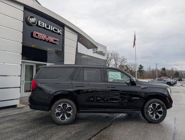 2025 GMC Yukon 4WD AT4