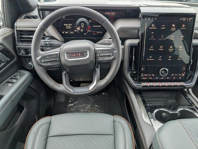 2025 GMC Yukon 4WD AT4