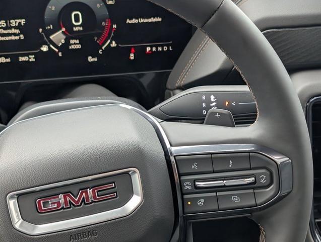 2025 GMC Yukon 4WD AT4