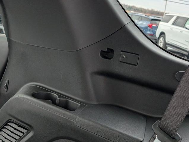 2025 GMC Yukon 4WD AT4