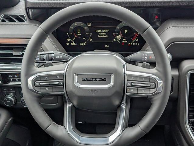 2025 GMC Yukon 4WD Denali