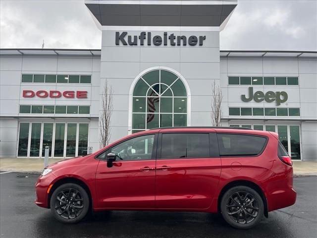 2025 Chrysler Pacifica PACIFICA LIMITED AWD
