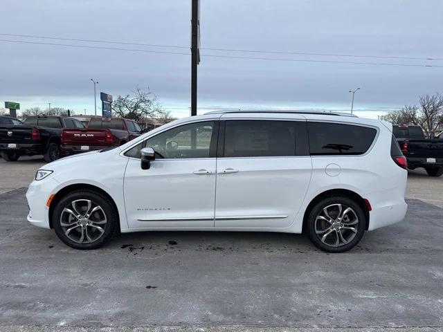 2025 Chrysler Pacifica PACIFICA PINNACLE AWD