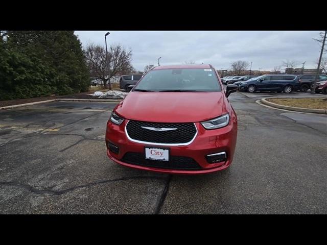 2025 Chrysler Pacifica PACIFICA SELECT