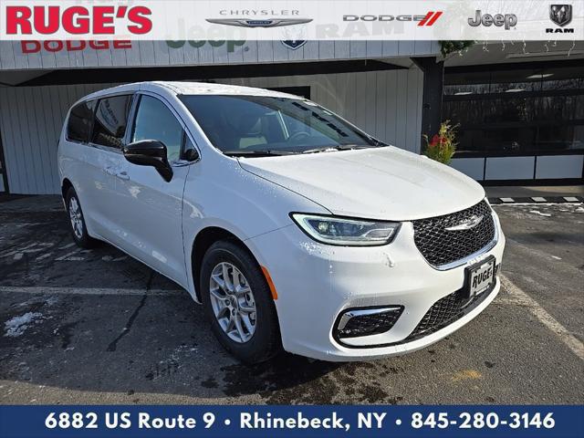 2025 Chrysler Pacifica PACIFICA SELECT