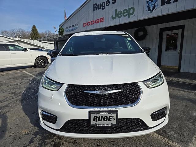 2025 Chrysler Pacifica PACIFICA SELECT