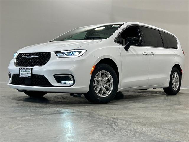 2025 Chrysler Pacifica PACIFICA SELECT