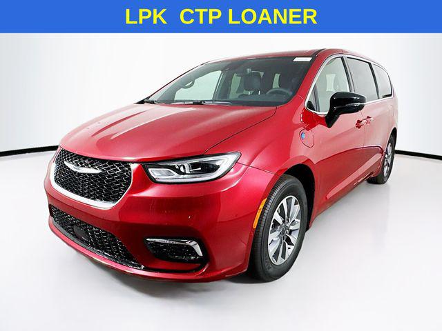2025 Chrysler Pacifica Hybrid PACIFICA PLUG-IN HYBRID SELECT