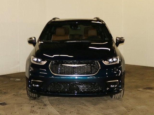 2025 Chrysler Pacifica PACIFICA PINNACLE AWD