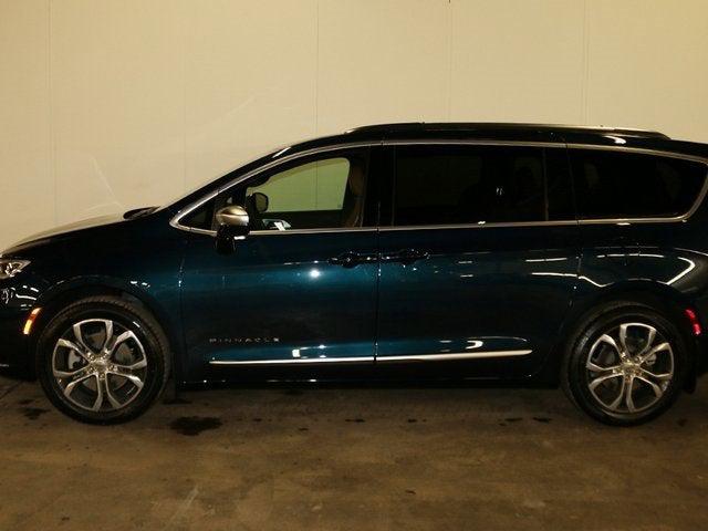 2025 Chrysler Pacifica PACIFICA PINNACLE AWD