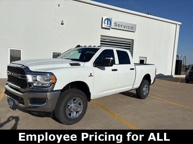 2024 RAM Ram 2500 RAM 2500 TRADESMAN CREW CAB 4X4 64 BOX