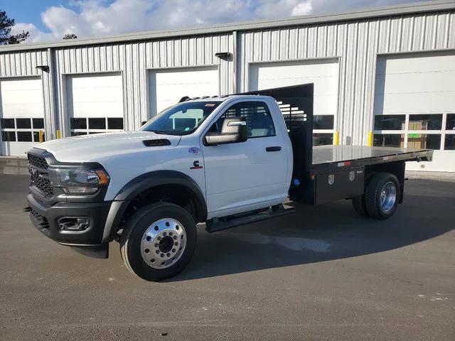 2024 RAM Ram 5500 Chassis Cab RAM 5500 TRADESMAN CHASSIS REGULAR CAB 4X2 84 CA