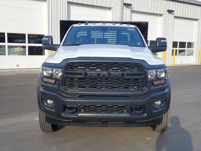 2024 RAM Ram 5500 Chassis Cab RAM 5500 TRADESMAN CHASSIS REGULAR CAB 4X2 84 CA