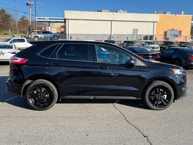 2024 Ford Edge ST