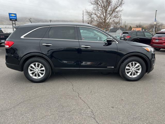 2017 Kia Sorento 3.3L LX