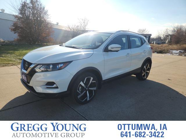 2022 Nissan Rogue Sport SL AWD Xtronic CVT