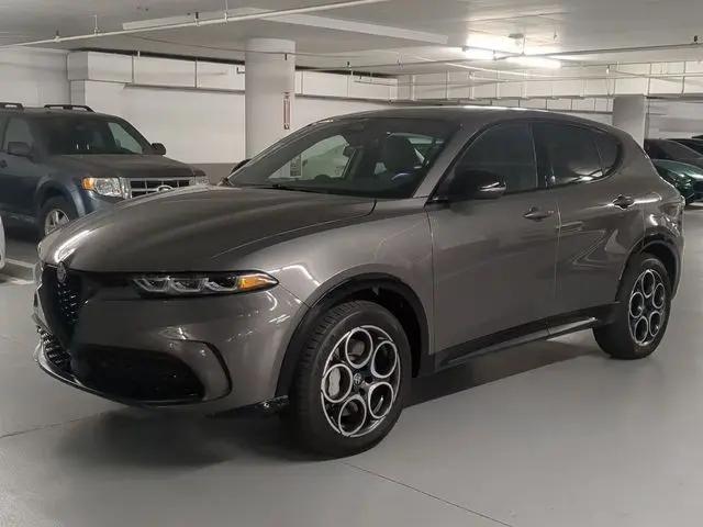 2025 Alfa Romeo Tonale Hybrid Standard