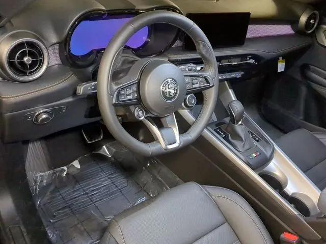 2025 Alfa Romeo Tonale Hybrid Standard