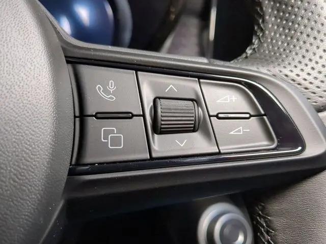2025 Alfa Romeo Tonale Hybrid Standard
