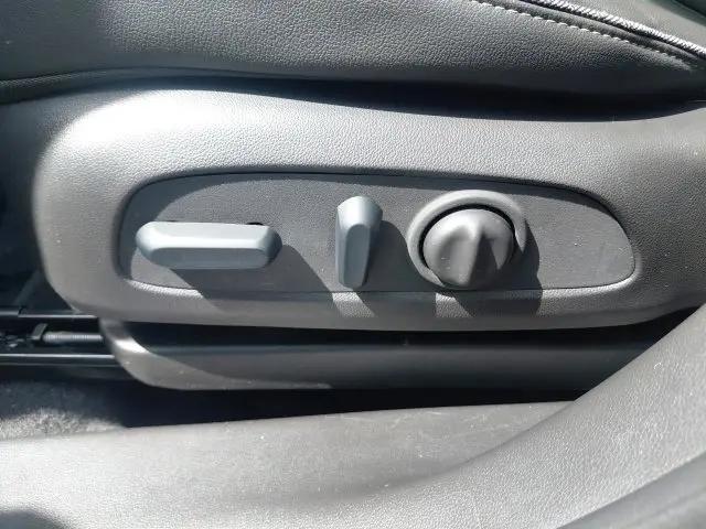 2023 Buick Encore GX Essence FWD