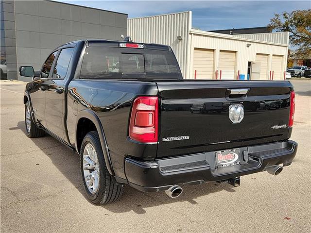 2022 RAM 1500 Laramie Crew Cab 4x4 64 Box