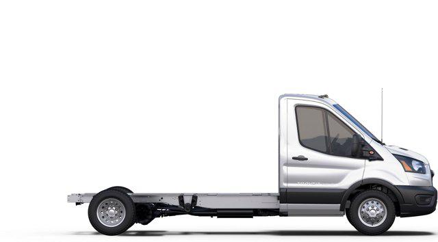 2024 Ford Transit Cutaway Base