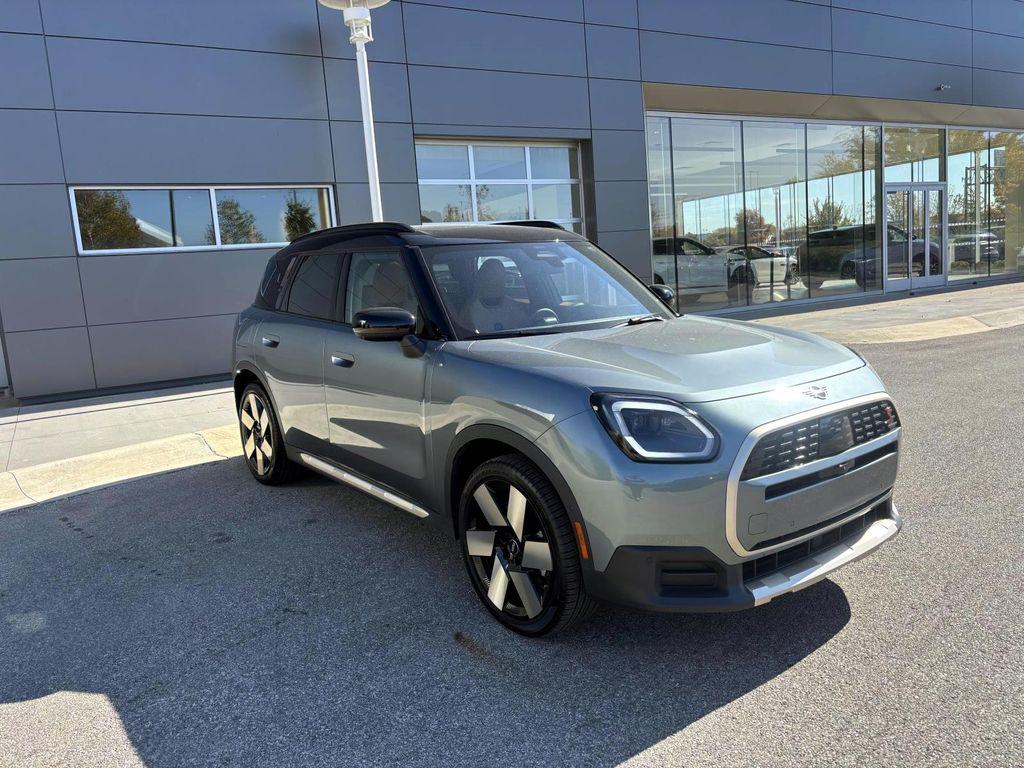 /2025 Mini Countryman