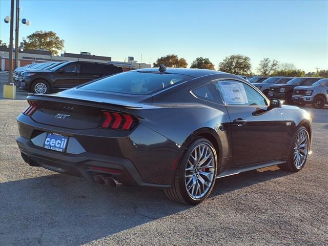 2024 Ford Mustang GT Premium Fastback