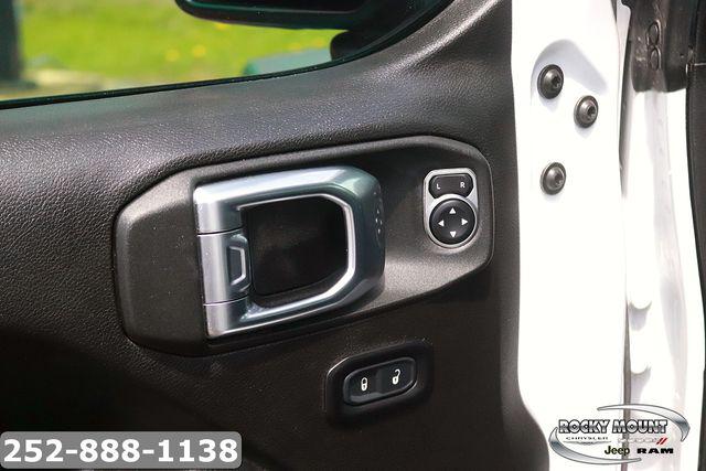 2023 Jeep Gladiator Sport