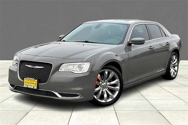 2018 Chrysler 300 Touring L