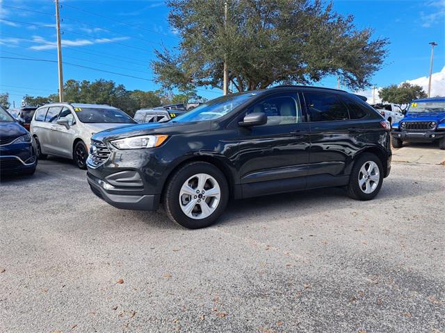 2022 Ford Edge SE