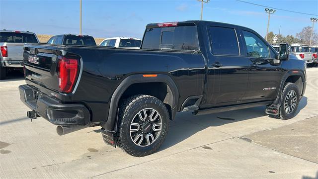 2023 GMC Sierra 3500HD 4WD Crew Cab Standard Bed AT4