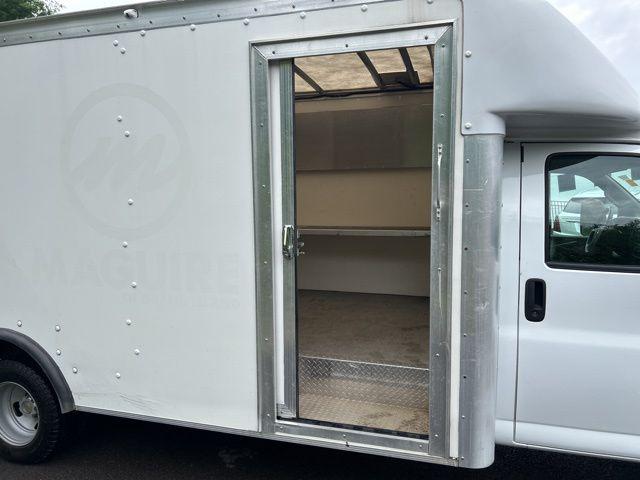 2022 Chevrolet Express Cutaway Work Van
