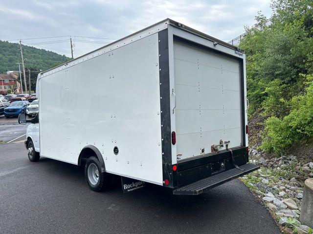 2022 Chevrolet Express Cutaway Work Van