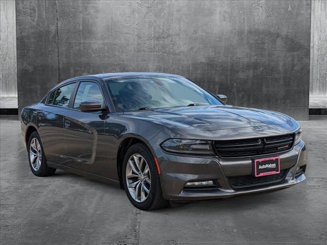 2015 Dodge Charger SXT