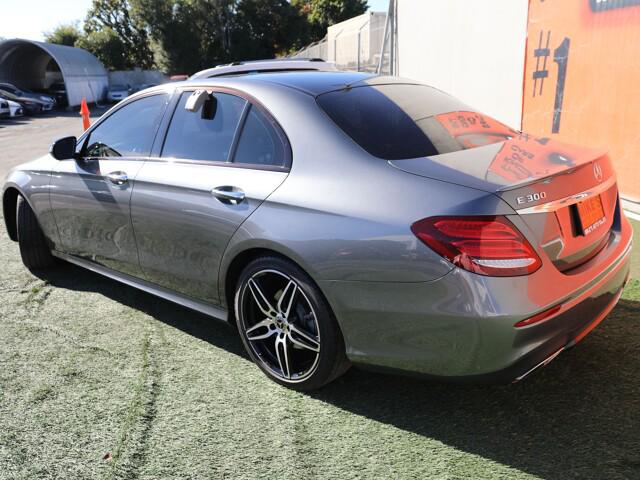 2019 Mercedes-Benz E-CLASS E 300 Unknown