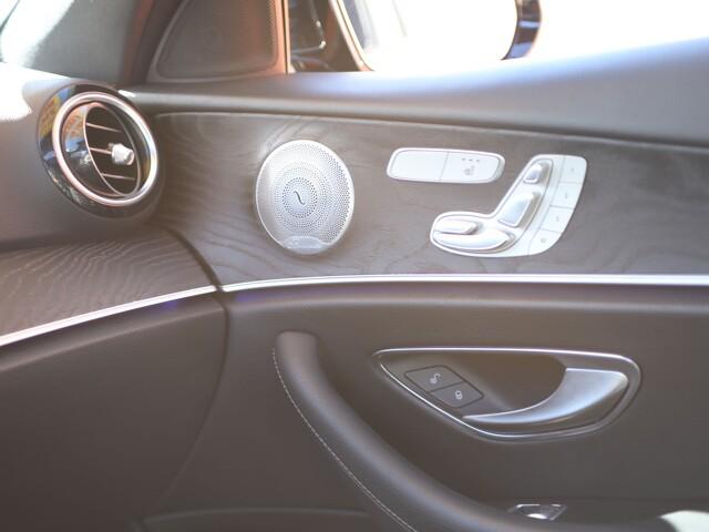 2019 Mercedes-Benz E-CLASS E 300 Unknown