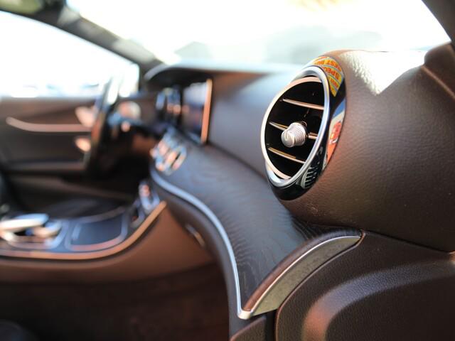 2019 Mercedes-Benz E-CLASS E 300 Unknown