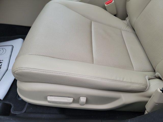 2017 Acura ILX Premium Package