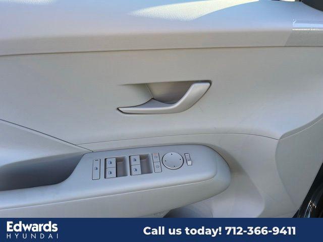 2025 Hyundai Kona SEL Convenience