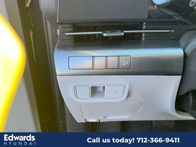 2025 Hyundai Kona SEL Convenience