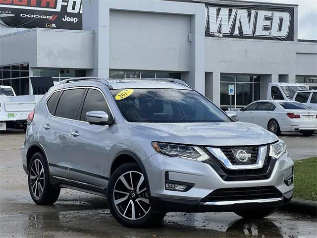 2017 Nissan Rogue SL