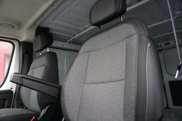 2025 Ram ProMaster Cargo Van Tradesman Low Roof 136" WB w/Pass Seat