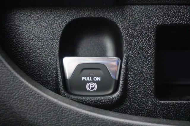2025 Ram ProMaster Cargo Van Tradesman Low Roof 136" WB w/Pass Seat